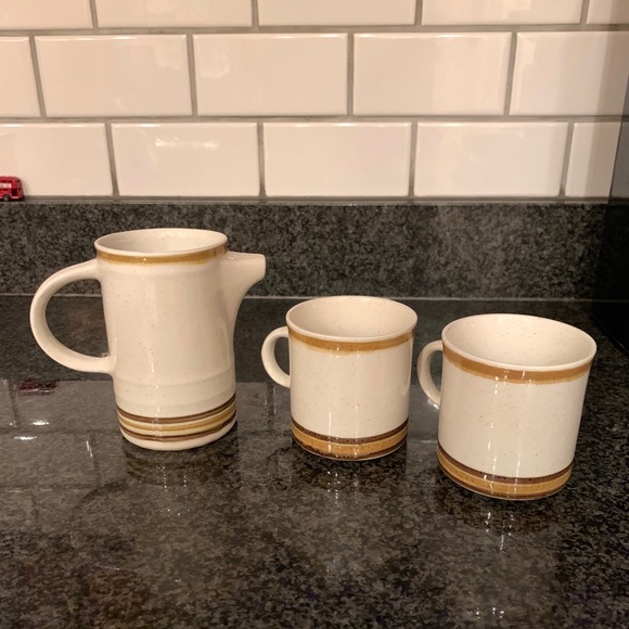 Brendan Erin Stone speckled creamer/mug set - Picture 3 of 11